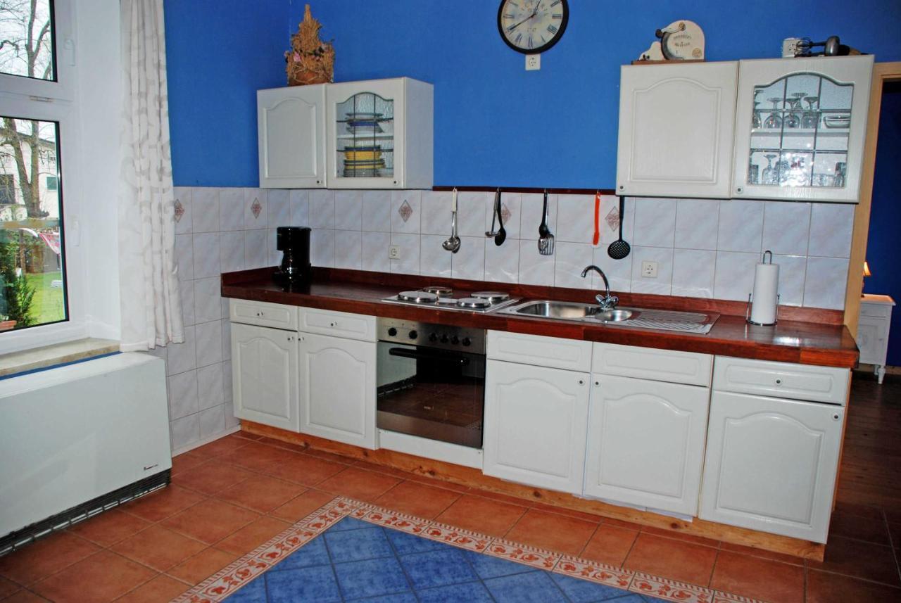 Ferienwohnungen Im Gutshaus Gnies エクステリア 写真