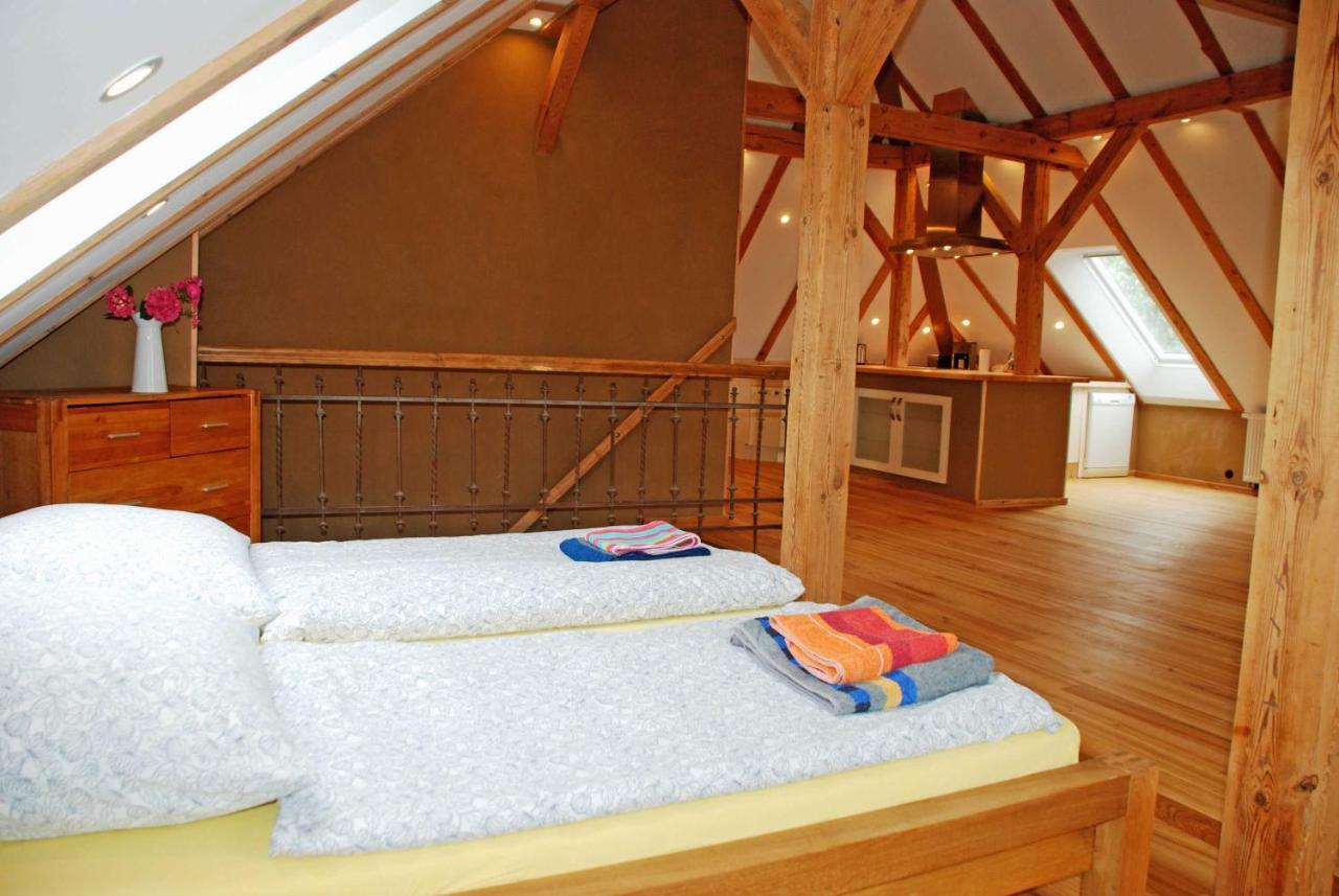 Ferienwohnungen Im Gutshaus Gnies エクステリア 写真
